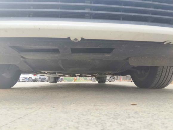 [武汉·鄂W] 二手雪铁龙雪铁龙C62022款 400THP 共创版