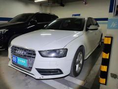 [青岛·鲁B] 奥迪奥迪A4L2015款35TFSI自动标准型