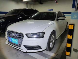 奥迪奥迪A4L2015款35TFSI自动标准型