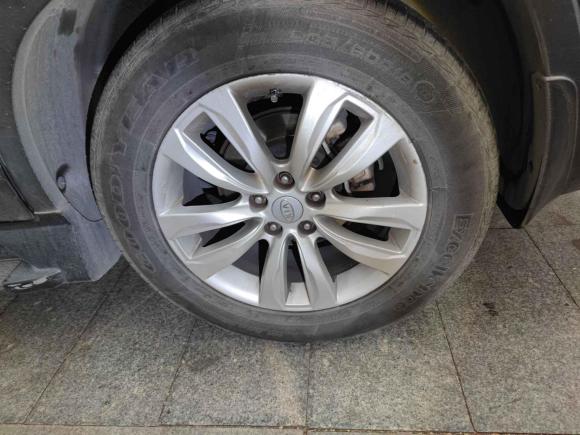 [广州·粤A] 二手起亚索兰托2010款 2.2T 柴油豪华版