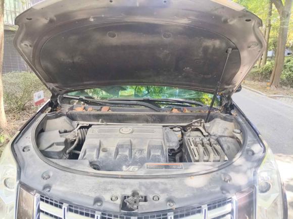 [嘉兴·浙F] 二手凯迪拉克凯迪拉克SRX2015款 3.0L 舒适型