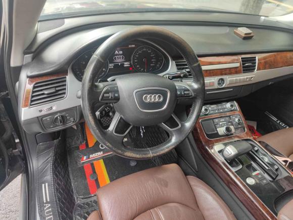 [义乌·浙G] 二手奥迪奥迪A82013款 A8L 30 FSI 舒适型