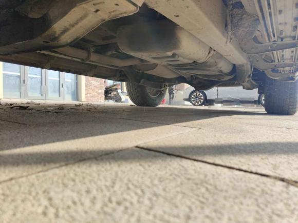 [济南·鲁A] 二手江铃驭胜S3502013款 2.4T 自动两驱柴油豪华版5座