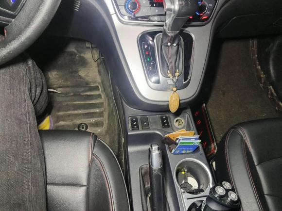 [合肥·皖G] 二手哈弗哈弗H62017款 蓝标 运动版 1.5T 自动两驱豪华型