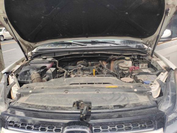 [武汉·鄂A] 二手江铃驭胜S3502016款 2.0T 自动两驱汽油超豪华版5座