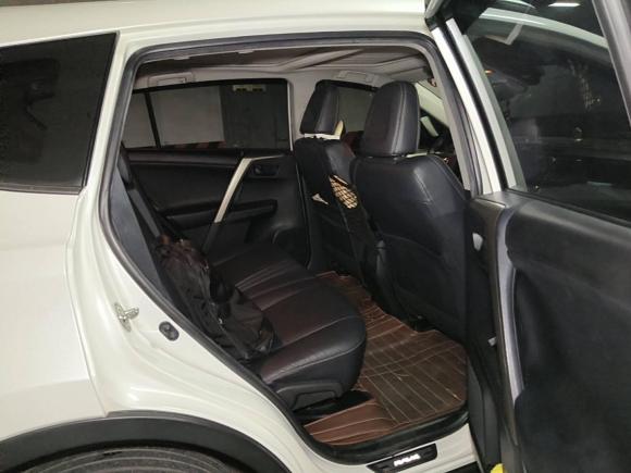 [成都·川A] 二手丰田RAV4荣放2015款 2.5L 自动四驱精英版
