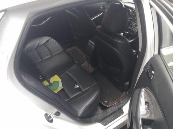 [义乌·浙G] 二手起亚起亚K52014款 2.0L 自动LUXURY