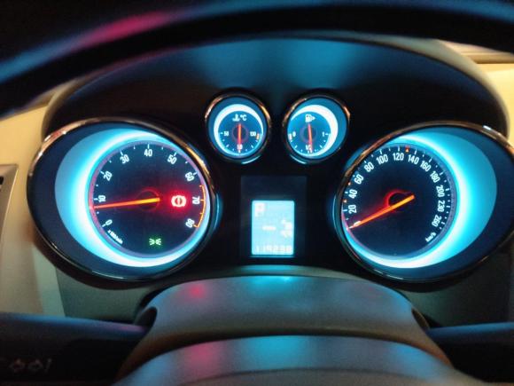 [武汉·鄂A] 二手别克英朗2013款 GT 1.6L 自动时尚版