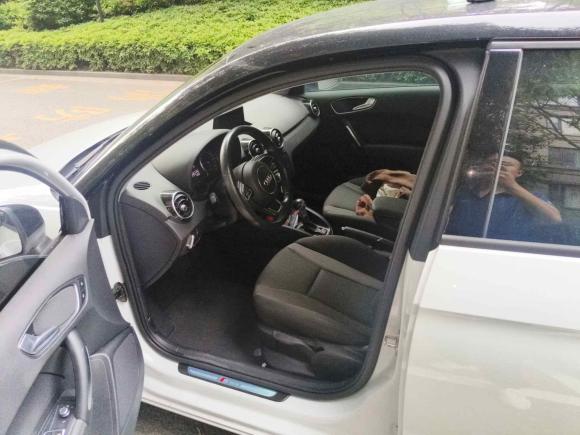 [宁波·浙B] 二手奥迪奥迪A12016款 30 TFSI Sportback Design风尚版