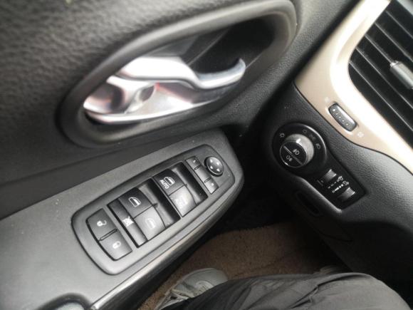 [杭州·皖A] 二手Jeep自由光2017款 2.0L 优越版