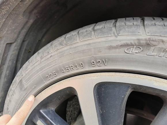 [杭州·赣E] 二手奔腾奔腾T772019款 230 TID 自动尊享型 国V