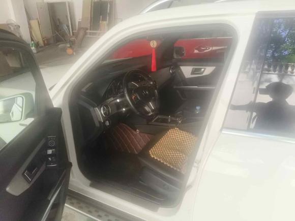 [深圳·粤B] 二手奔驰奔驰GLK级2015款 GLK 300 4MATIC 时尚型 极致版