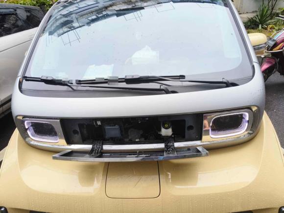 [上海·沪A] 二手宝骏宝骏KiWi EV2023款 大疆版 磷酸铁锂