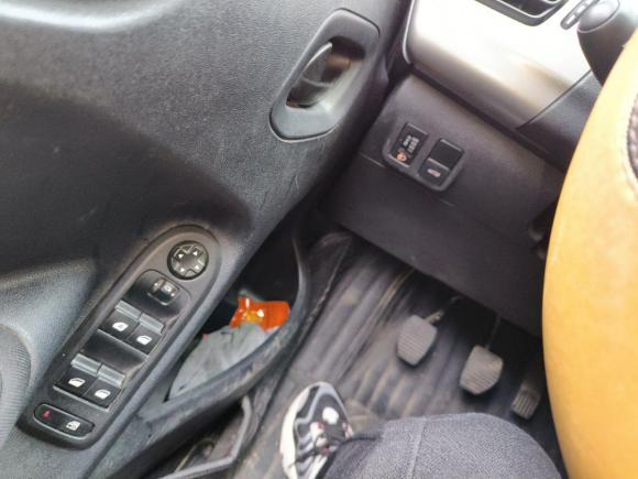 [上海·豫B] 二手标致标致3012016款 1.6L 手动舒适版