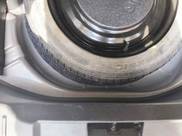 [杭州·浙A] 二手福特福克斯2012款 三厢 1.6L 手动风尚型