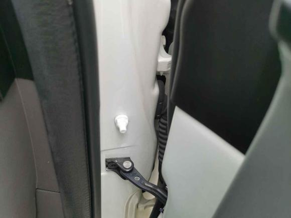 [温州·鲁B] 二手福特福克斯2013款 两厢经典 1.8L 自动基本型