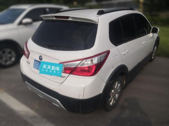 [青岛·鲁B] 二手启辰启辰R50X2013款 1.6L 自动版