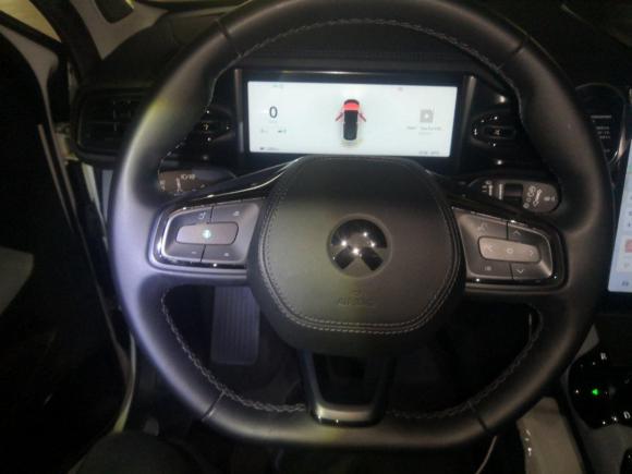 [上海·沪A] 二手蔚来蔚来ES62020款 430KM 性能版