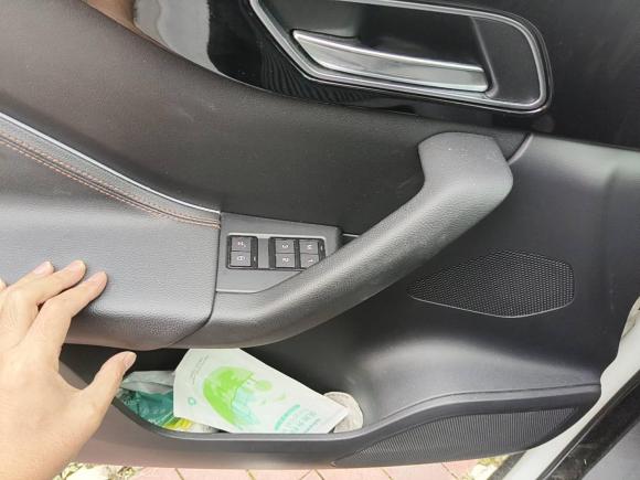 [南京·苏A] 二手捷豹捷豹F-PACE2016款 2.0T 两驱都市尊享版