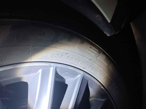 [南京·苏A] 二手英菲尼迪英菲尼迪QX602016款 2.5 S/C Hybrid 两驱卓越版 国V