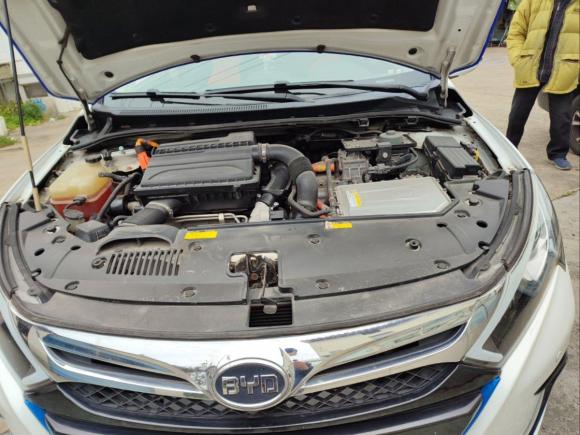 [上海·沪A] 二手比亚迪秦新能源2015款 1.5T 双冠旗舰Plus版