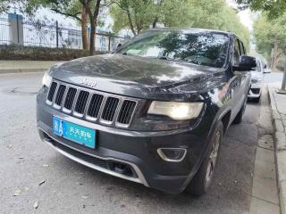 Jeep大切诺基2016款 3.0L 精英导航版