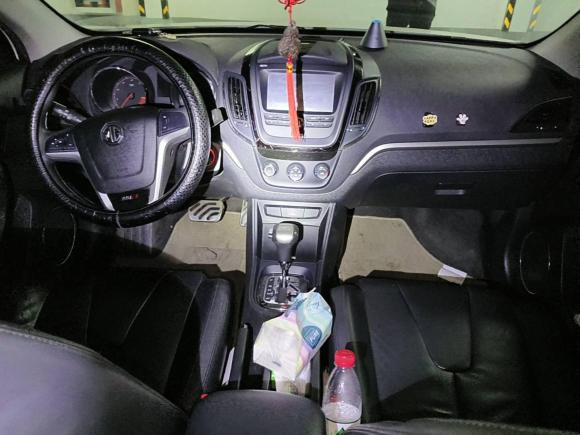 [上海·沪A] 二手名爵MG52014款 1.5T 自动豪华型