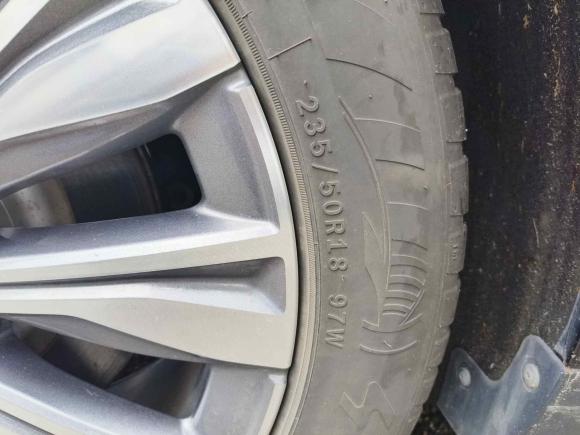 [深圳·粤B] 二手红旗红旗E-QM52022款 431km 充电乐享版