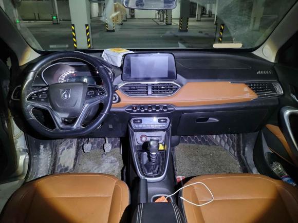 [济南·鲁A] 二手宝骏宝骏5102017款 1.5L 手动豪华型