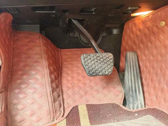 [济南·鲁A] 二手宝马宝马5系2014款 525Li 领先型