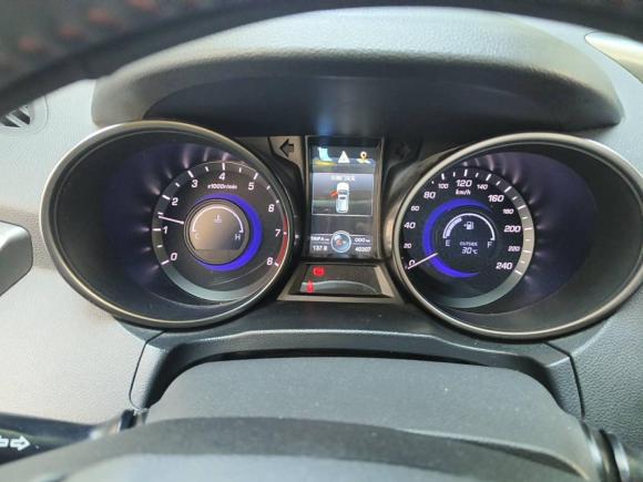 [温州·浙C] 二手长安长安CS752016款 1.5T 手动锋尚型