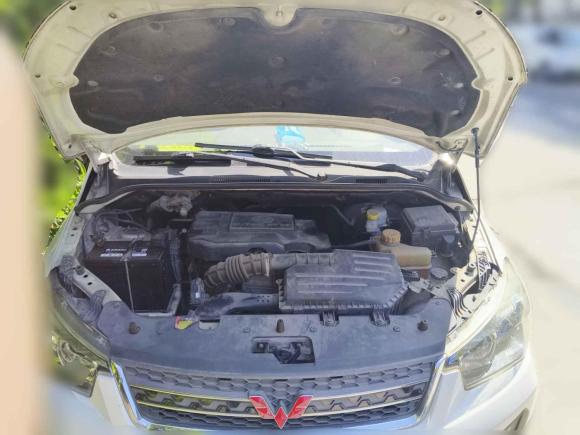 [无锡·苏B] 二手五菱汽车五菱宏光2016款 1.5L S1尊享型国V