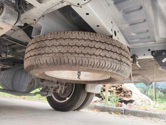 [嘉兴·鲁W] 二手江汽集团星锐2024款 2.5T 星物流 领航版 双胎高顶2/3座D25TCIF1