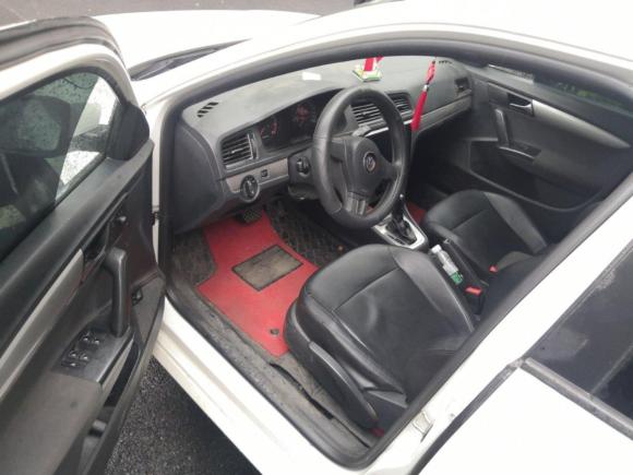 [上海·皖L] 二手大众朗逸2013款 改款经典 1.6L 自动风尚版