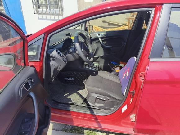 [无锡·苏B] 二手福特嘉年华2013款 两厢 1.5L 自动品尚型