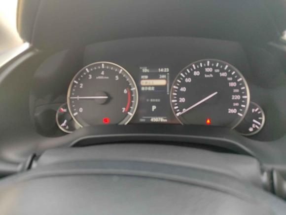 [上海·苏J] 二手雷克萨斯雷克萨斯RX2020款 300 四驱典雅版 国VI