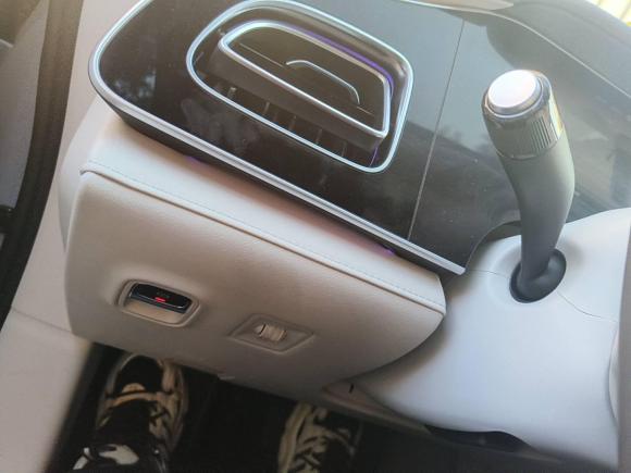 [上海·沪A] 二手飞凡汽车飞凡F72023款 进阶版