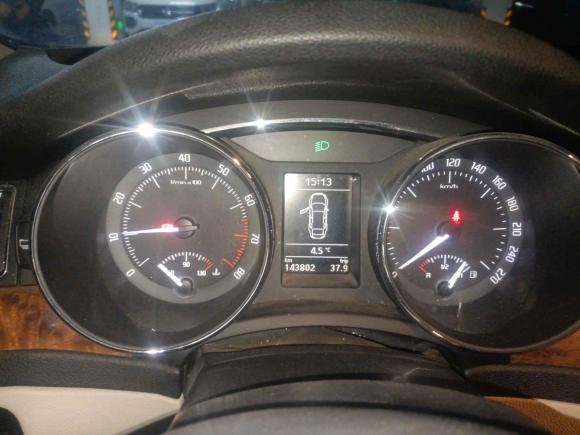 [青岛·鲁B] 二手斯柯达昊锐2012款 1.8TSI 手动优雅版