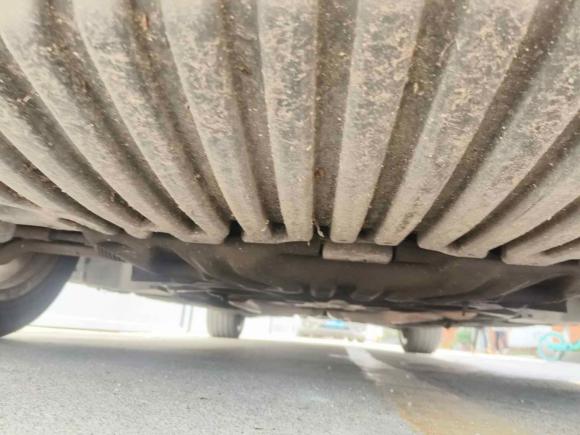 [广州·粤W] 二手奔驰奔驰E级2010款 E 300 L 时尚型