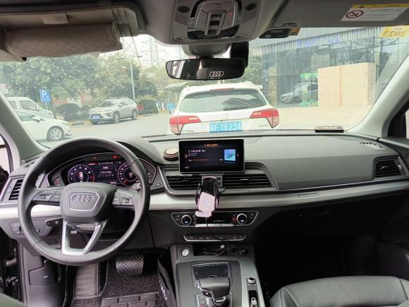 [广州·粤A] 二手奥迪奥迪Q5L2020款 改款 40 TFSI 荣享时尚型