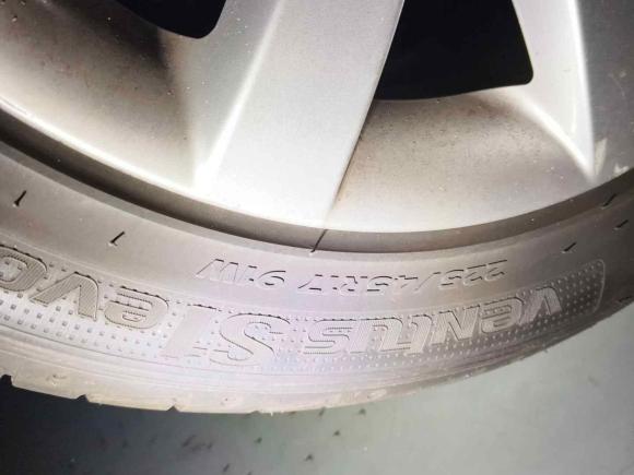 [杭州·浙A] 二手大众尚酷2011款 1.4TSI 单增压风尚版