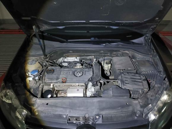 [上海·粤S] 二手大众高尔夫2011款 1.4TSI 手动舒适型