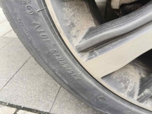 [宁波·浙B] 二手路虎揽胜极光2017款 2.0T 英伦锋尚版