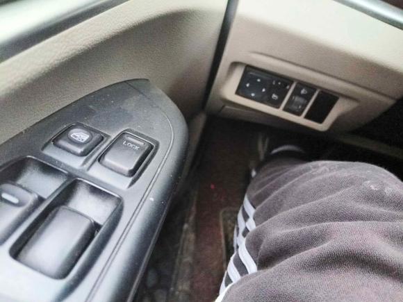 [上海·苏E] 二手东风风行菱智2015款 M3 1.6L 7座豪华型