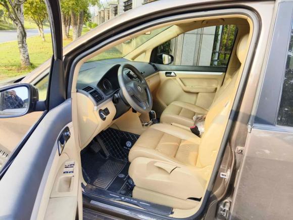 [南昌·赣A] 二手大众途安2011款 1.4T DSG智雅版5座