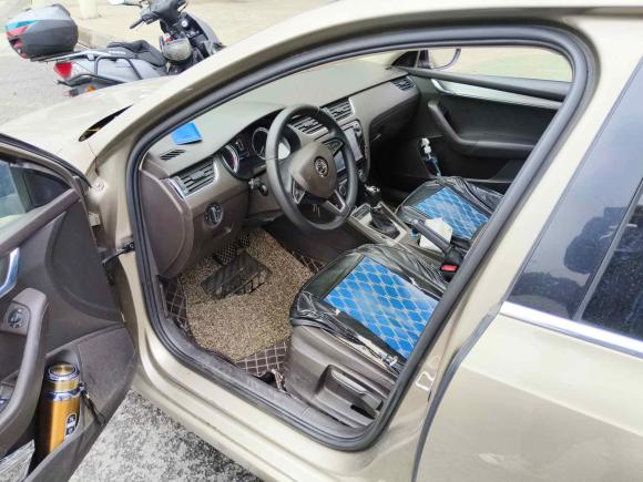 [成都·川G] 二手斯柯达明锐2019款 TSI280 DSG豪华版