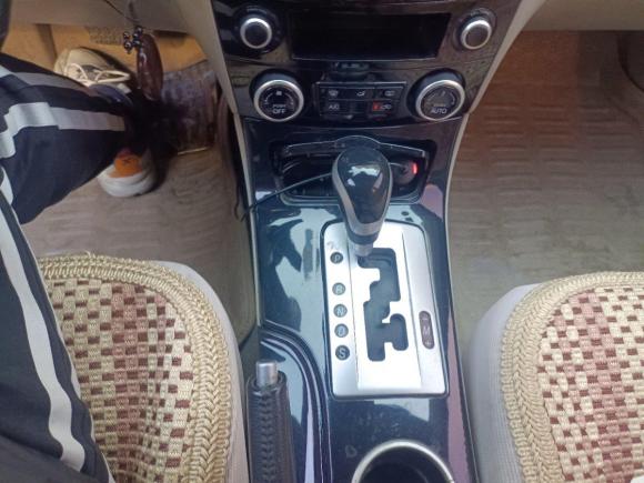 [南通·苏F] 二手奔腾奔腾B702012款 1.8L 自动时尚型