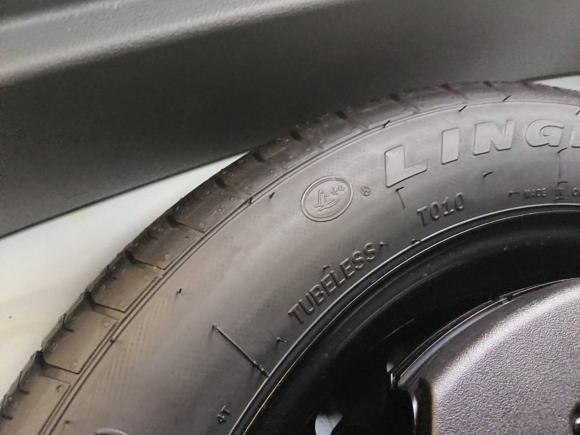 [义乌·浙G] 二手红旗红旗HS52022款 改款 2.0T 智联旗享版