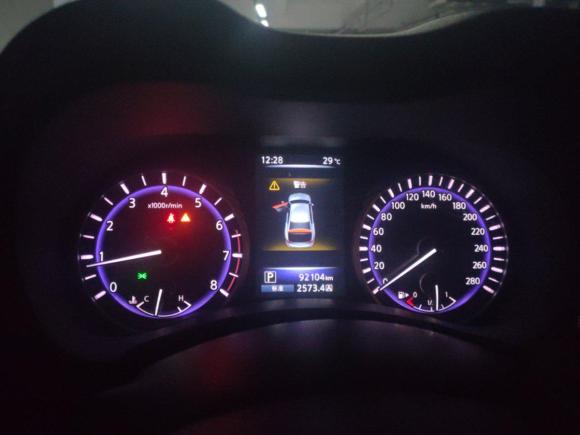 [济南·鲁A] 二手英菲尼迪英菲尼迪Q50L2015款 2.0T 舒适版