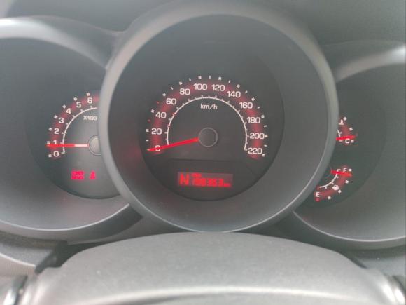 [深圳·鲁A] 二手起亚秀尔2013款 1.6L AT GL